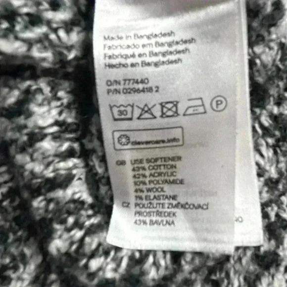 H&M Divided Women's M Black and White Marled Knit Pullover Sweater Long Sleeve - Picture 4 of 9